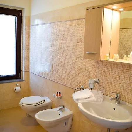 Agriturismo Bini Farm stay